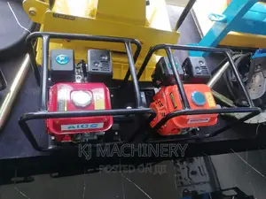 Aico Poker Vibrator -Petrol Driven Engine