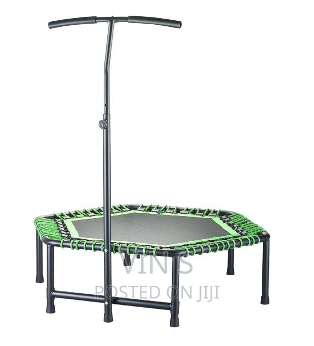 Hex Mìni Trampolinès* Hėx Minî Trámpolines* Míni Trampolinês