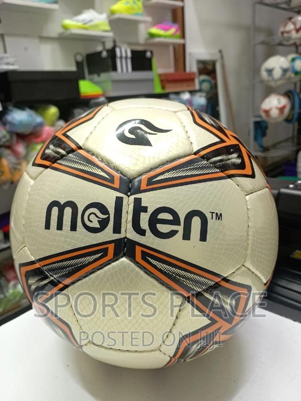 Molten Size 5 Football Match Ball