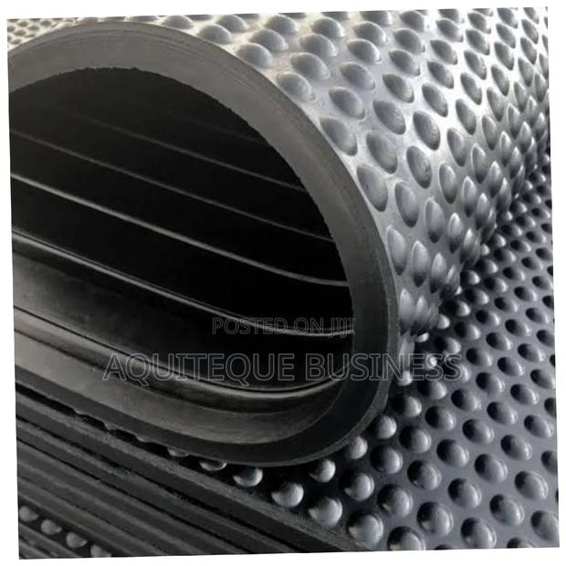 Studded Mat - main view