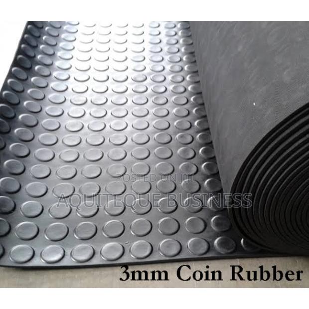 Studded Rubber Mat - main view