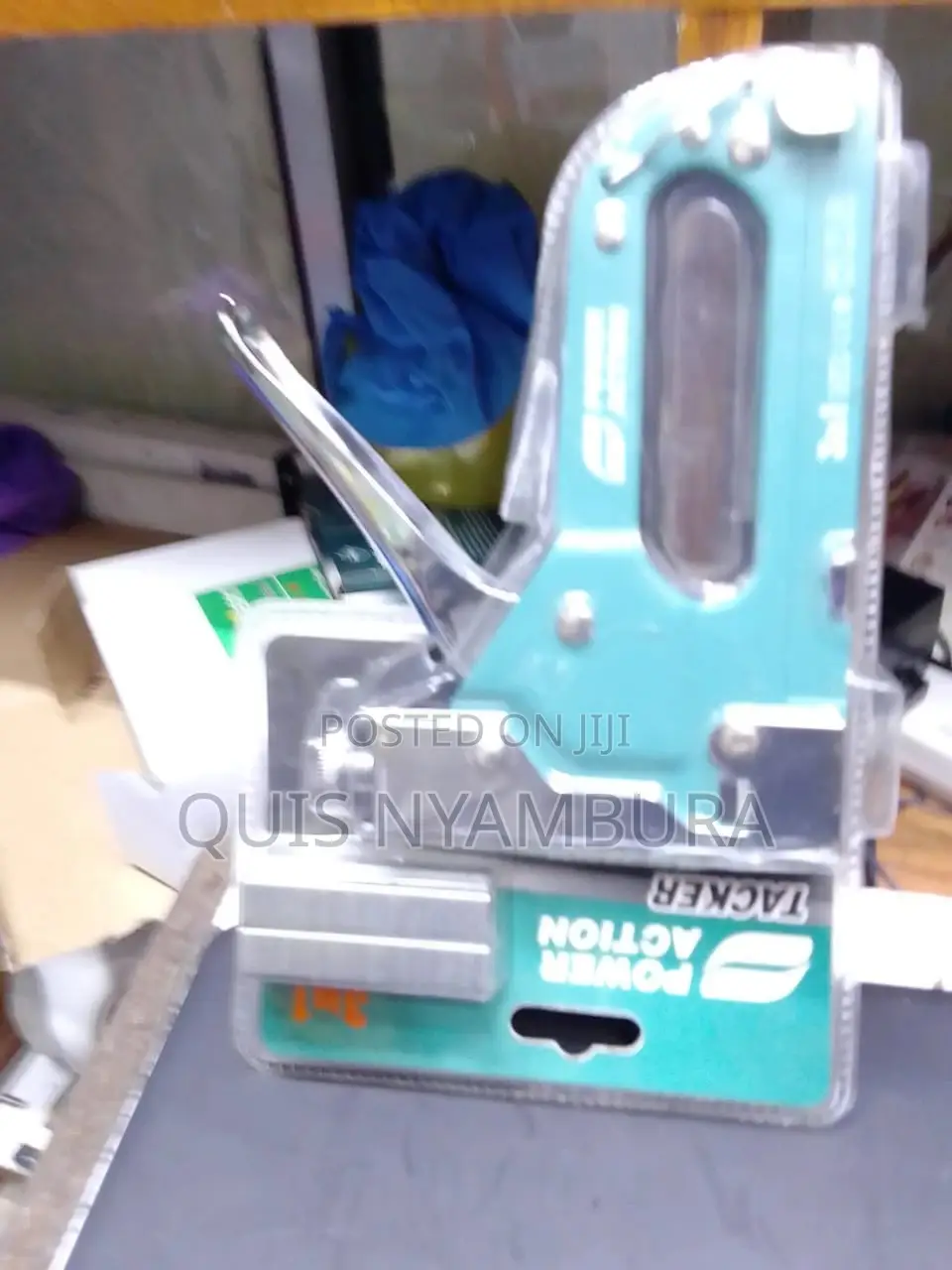 Powerful Staple Gun