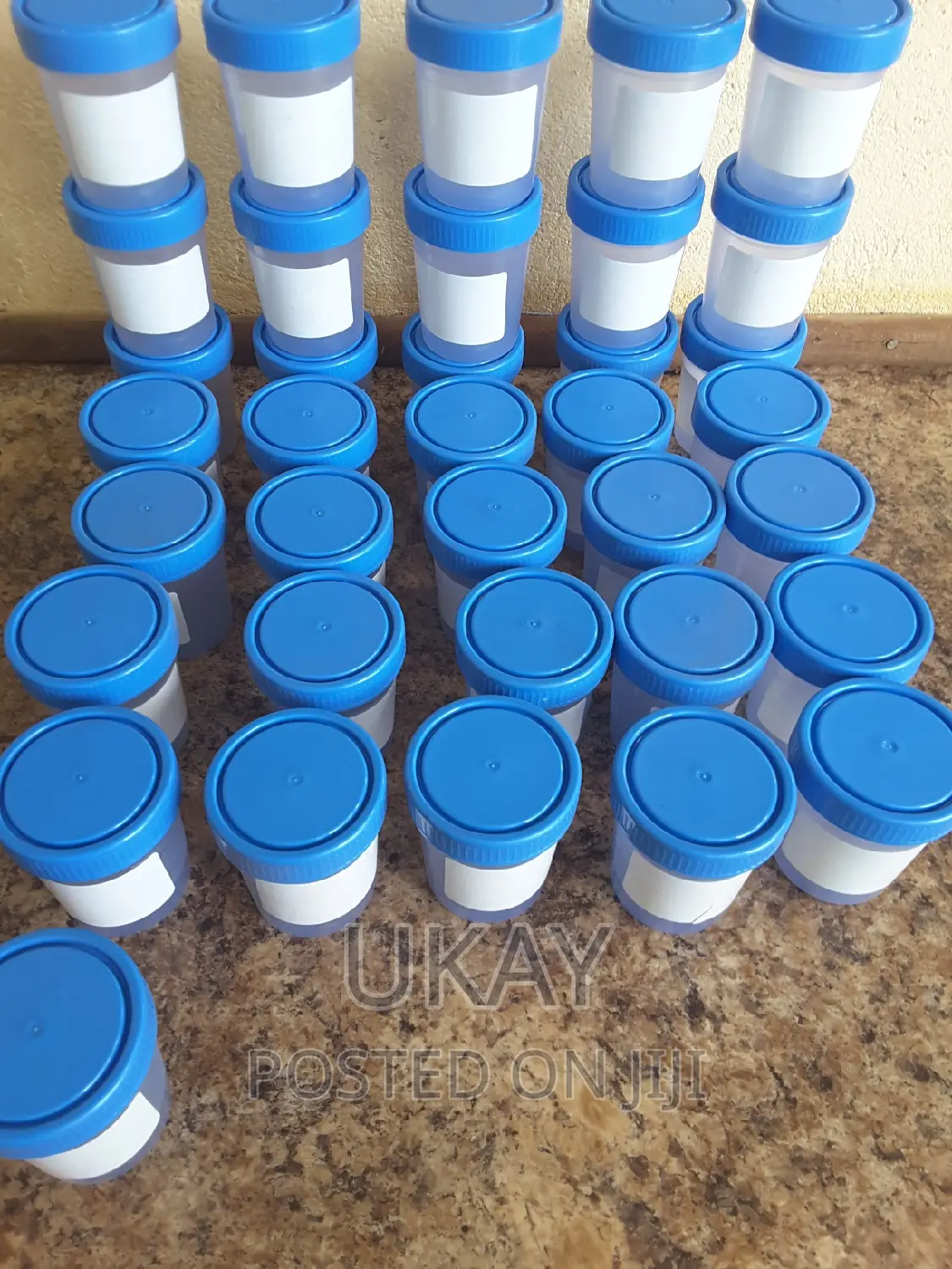 Laboratory Liquid Specimen Urine Collector.
