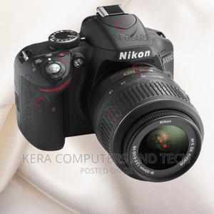 Nikon D3200 - main view