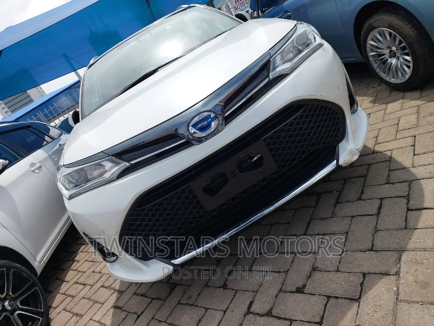 Toyota Corolla Fielder 2017 White