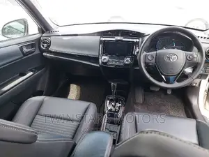 Toyota Corolla Fielder 2017 White