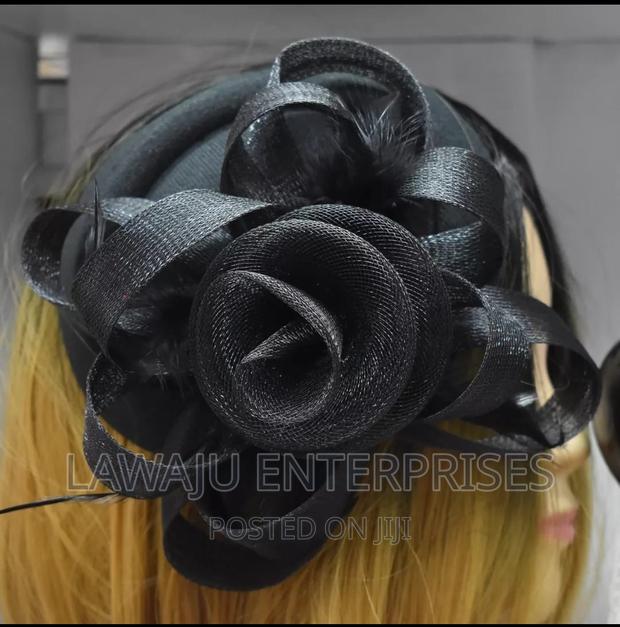 Quality Black Fascinator - thumbnail 2