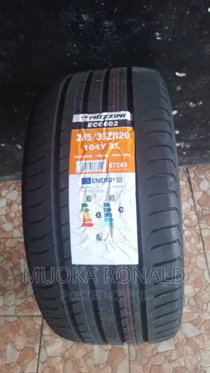 285/35r20 Mazzini Tyre