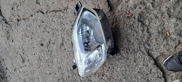 Passo 2016 to 2020 Headlights - thumbnail 2
