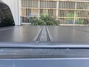 Hard Tri-Fold Cover - Isuzu D-Max - Double Cab