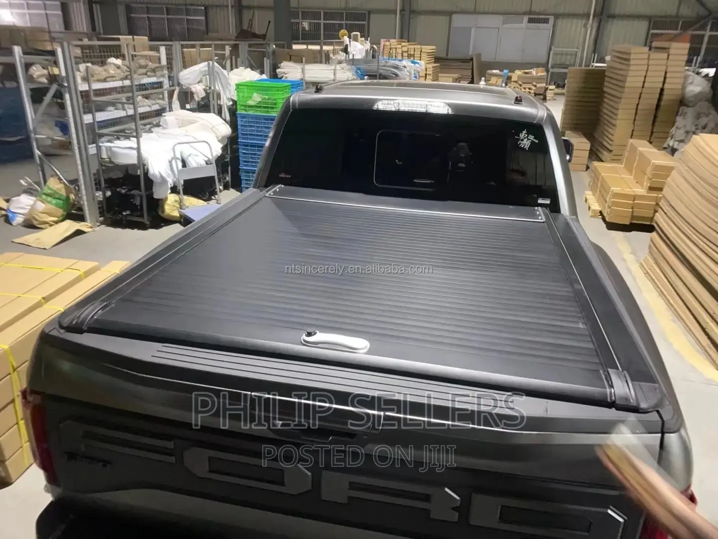 Hard Tri-Fold Cover - Isuzu D-Max - Double Cab