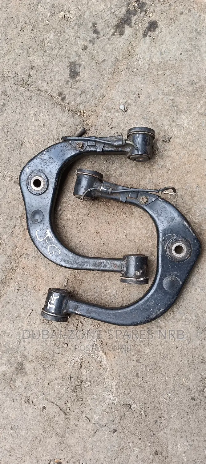 New Arrival Prado J95 EX Japan Genuine Upper Control Arms.