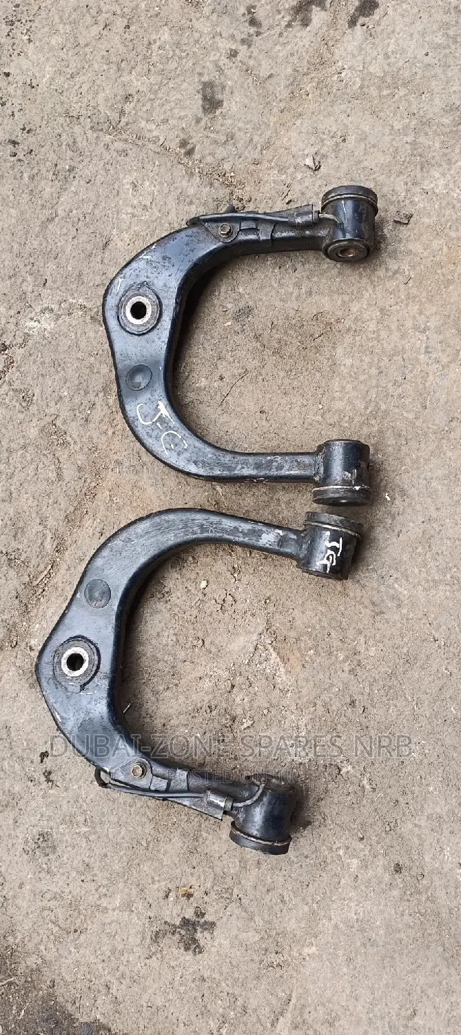 New Arrival Prado J95 EX Japan Genuine Upper Control Arms.