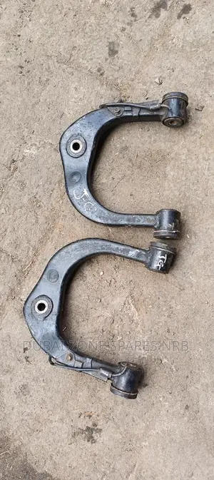 New Arrival Prado J95 EX Japan Genuine Upper Control Arms.