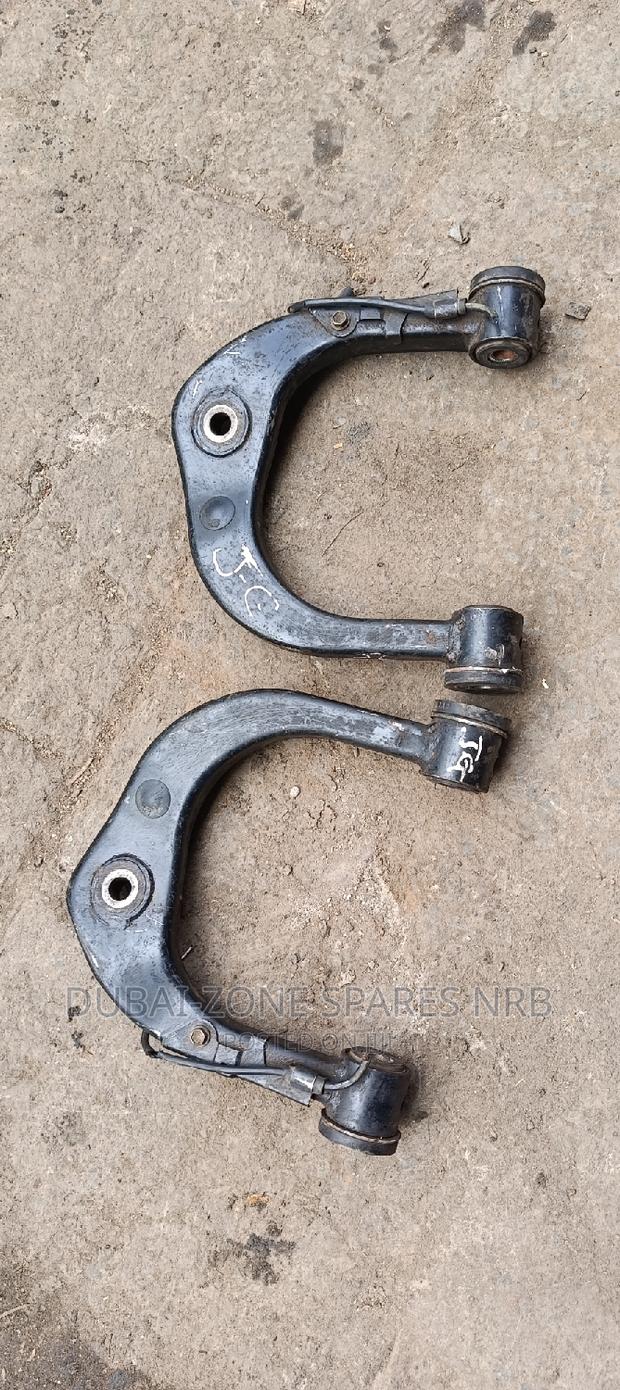 New Arrival Prado J95 EX Japan Genuine Upper Control Arms. - thumbnail 3
