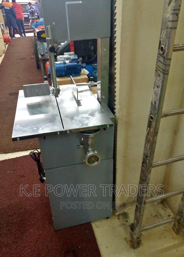 Durable Bonesaw Machine With Mincer - main view