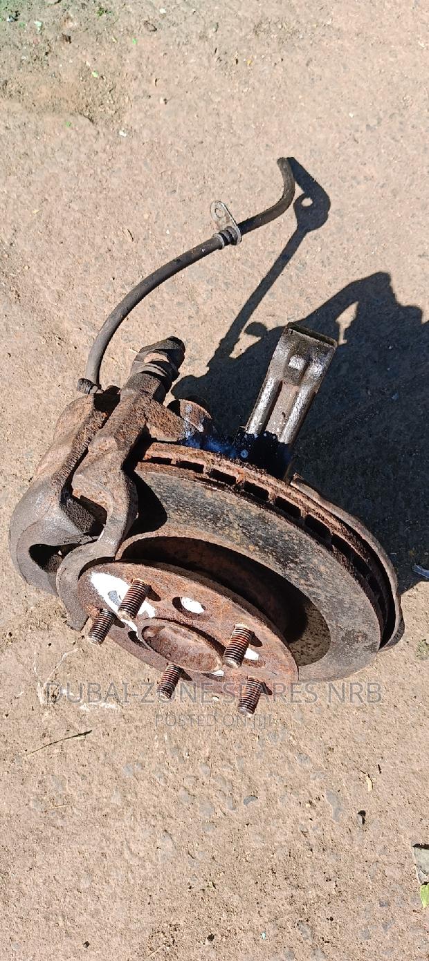 Townace New Model Front Wheel Hubs 2 4-Wheel Drive Available - thumbnail 6