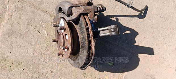 Townace New Model Front Wheel Hubs 2 4-Wheel Drive Available - thumbnail 10