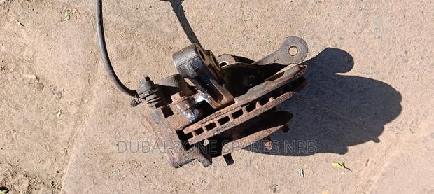 Townace New Model Front Wheel Hubs 2 4-Wheel Drive Available - thumbnail 11