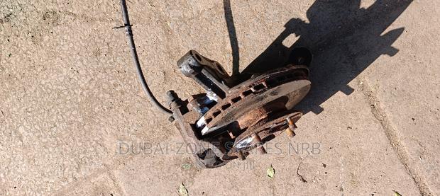 Townace New Model Front Wheel Hubs 2 4-Wheel Drive Available - thumbnail 13