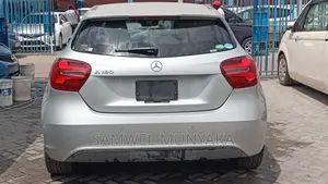 Mercedes-Benz A-Class 2016 Silver