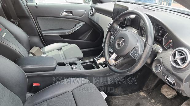 Mercedes-Benz A-Class 2016 Silver - thumbnail 7