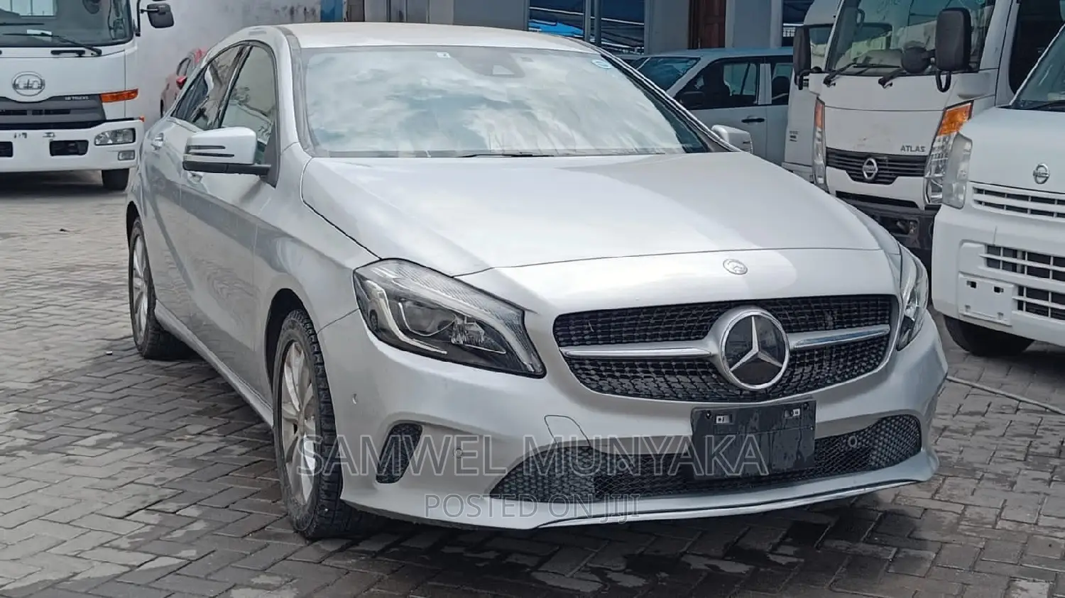 Mercedes-Benz A-Class 2016 Silver