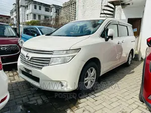 Nissan Elgrand 2017 White