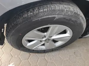 Toyota Harrier 2.0 4WD 2016 Silver