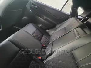 Toyota Harrier 2.0 4WD 2016 Silver