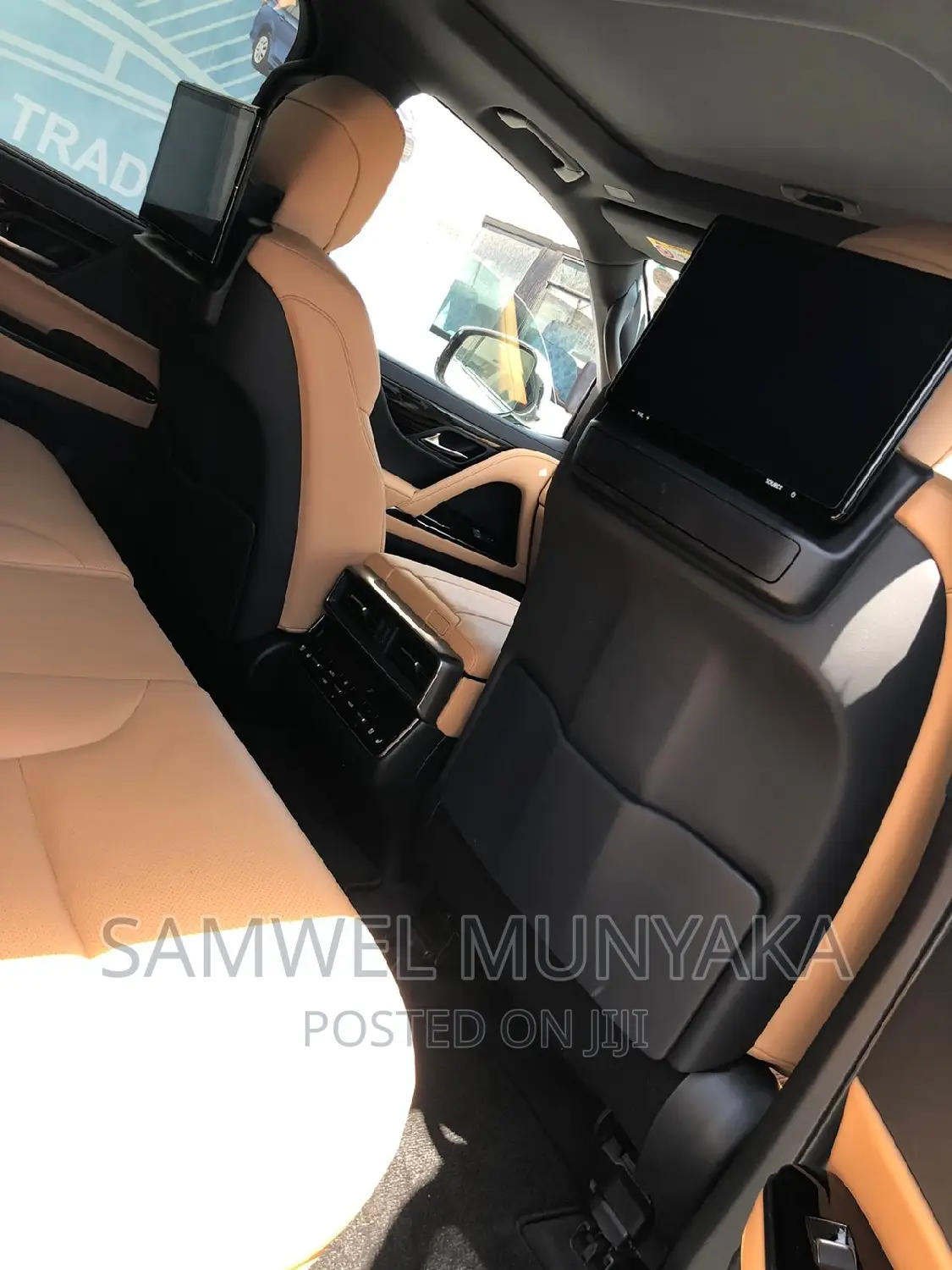 Lexus LX 2022 Pearl