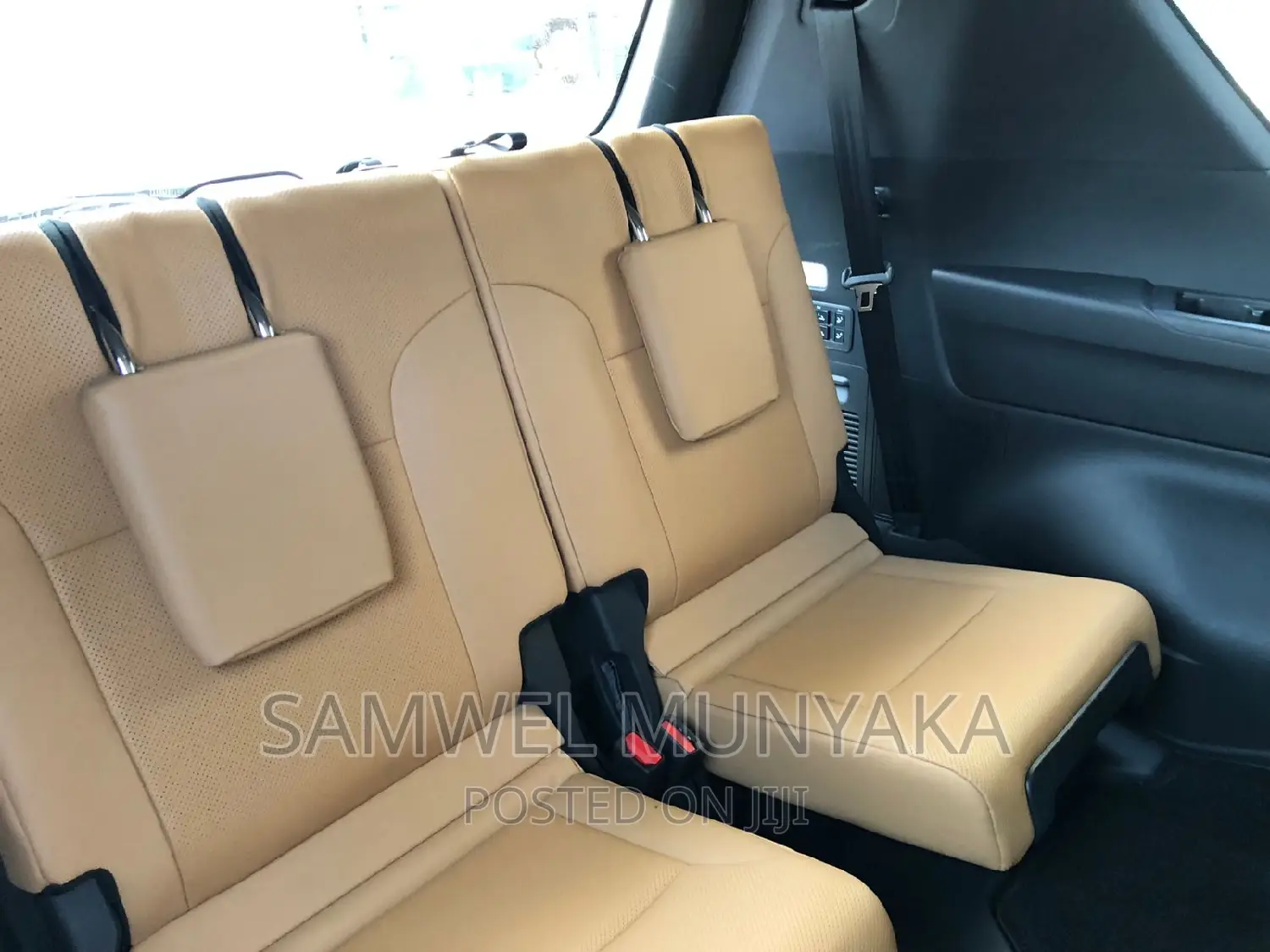 Lexus LX 2022 Pearl
