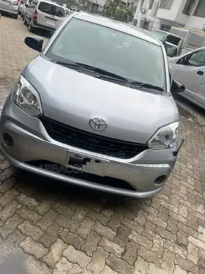 2016 Toyota Passo 1.0 FWD Silver - Reliable and Efficient Compact Sedan