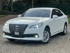 Toyota Crown 2013 Pearl