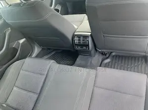 Toyota Passo 1.0 FWD 2016 Silver