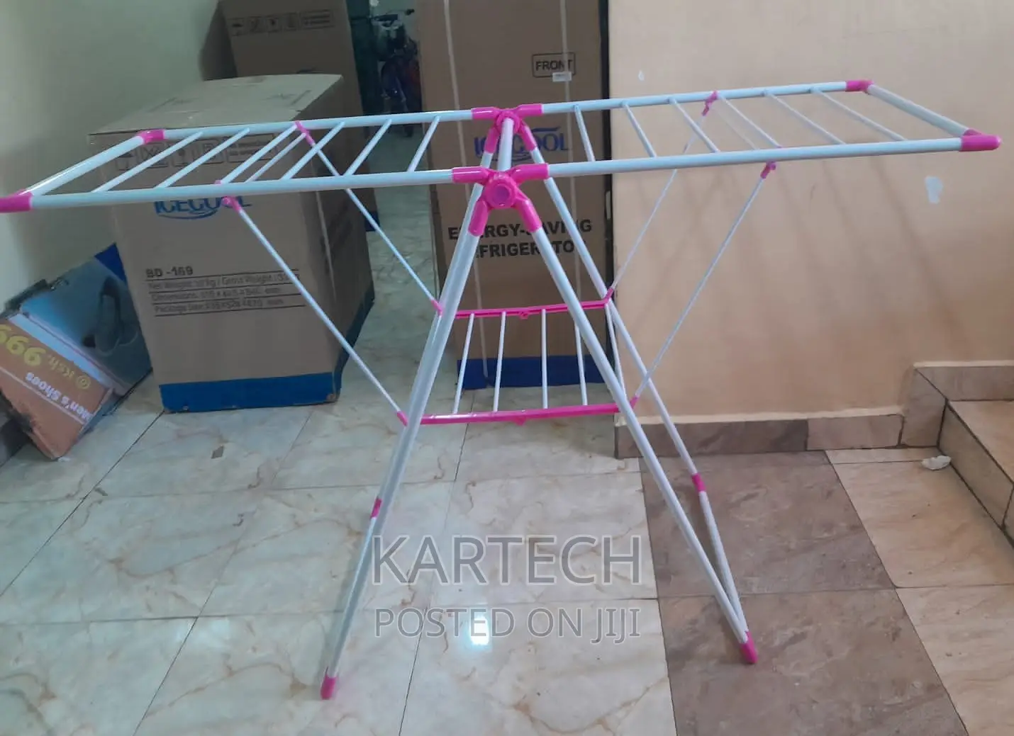 Cloth Rack / Cloth Rack