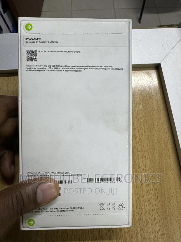 New Apple iPhone 15 Pro 256 GB White - thumbnail 2
