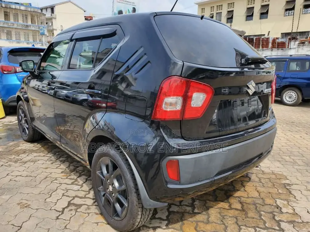 Suzuki Ignis Hybrid 1.2 AWD 2016 Matt Black