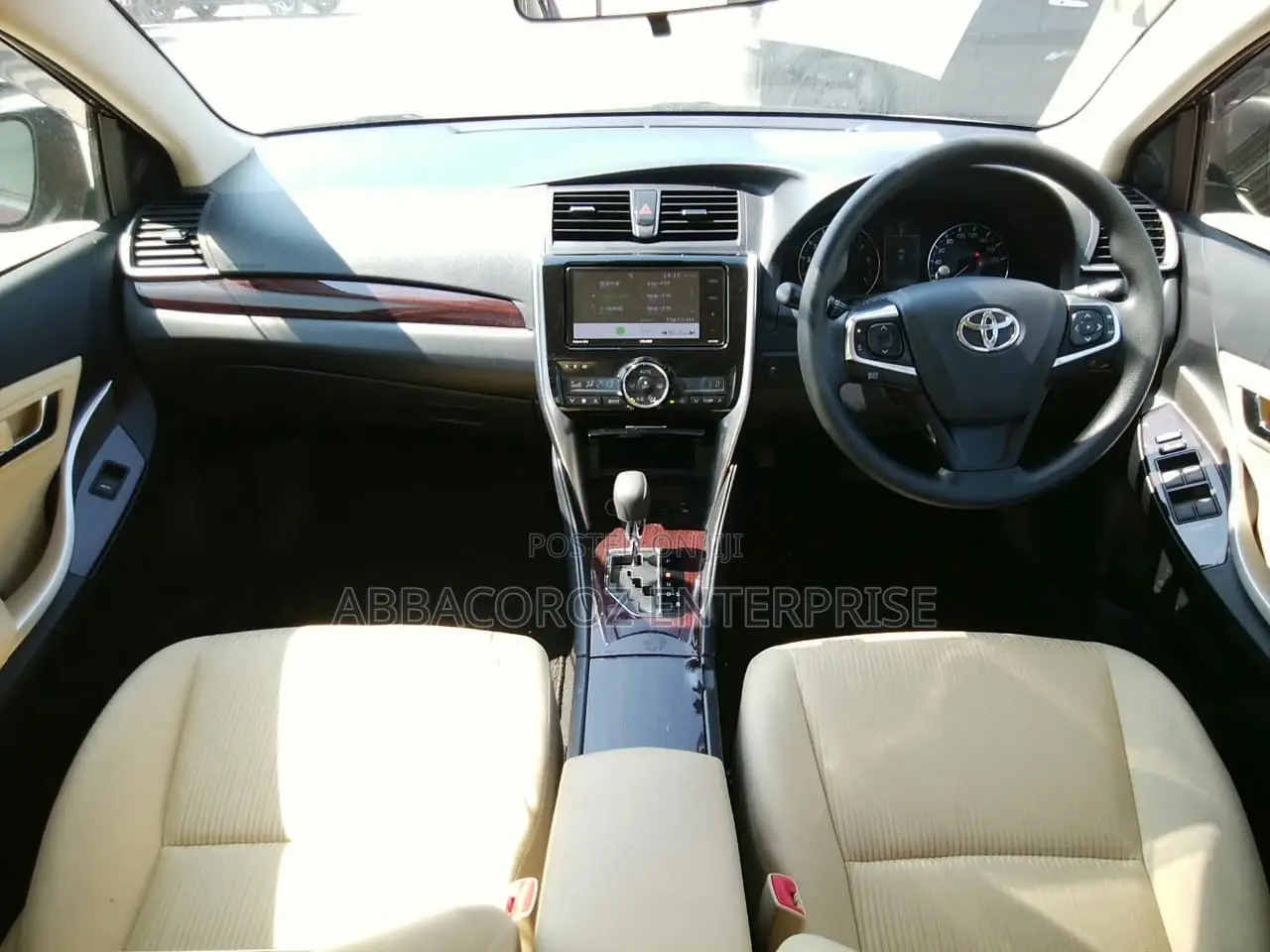Toyota Premio 1.8 AWD 2016 Burgundy