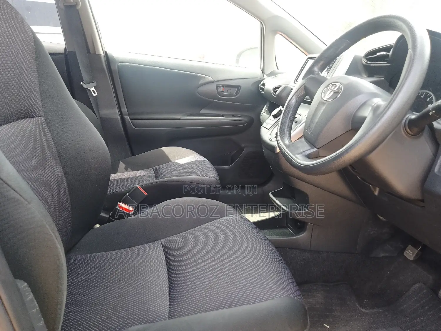 Toyota Wish 2016 Black