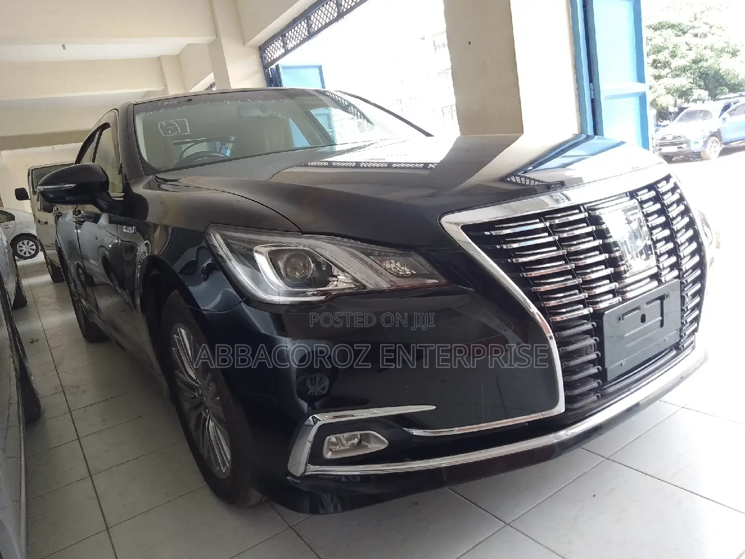 Toyota Crown 2016 Black