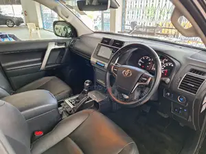 Toyota Land Cruiser Prado 2.8 2018 Matt Black
