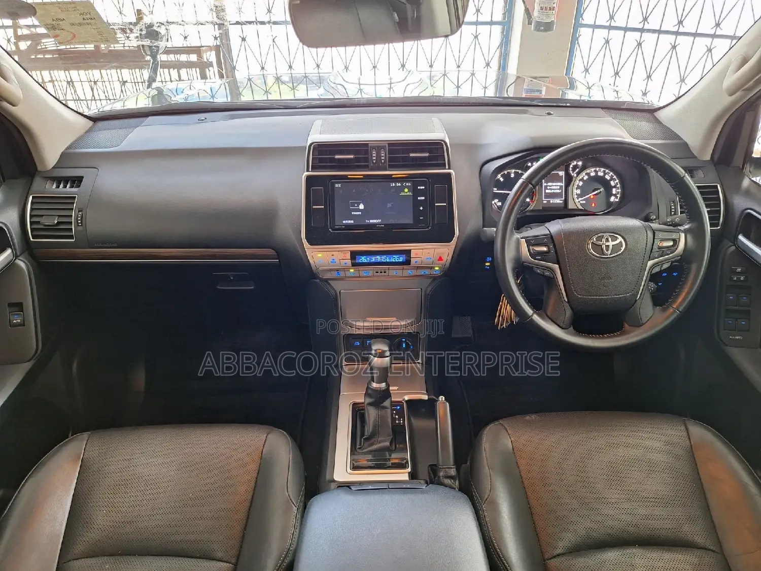 Toyota Land Cruiser Prado 2.8 2018 Matt Black