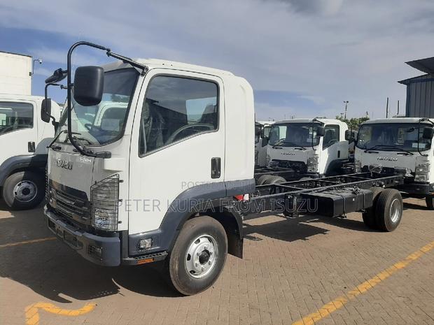 Zero Mileage Isuzu FRR Cabin Chassis - thumbnail 3