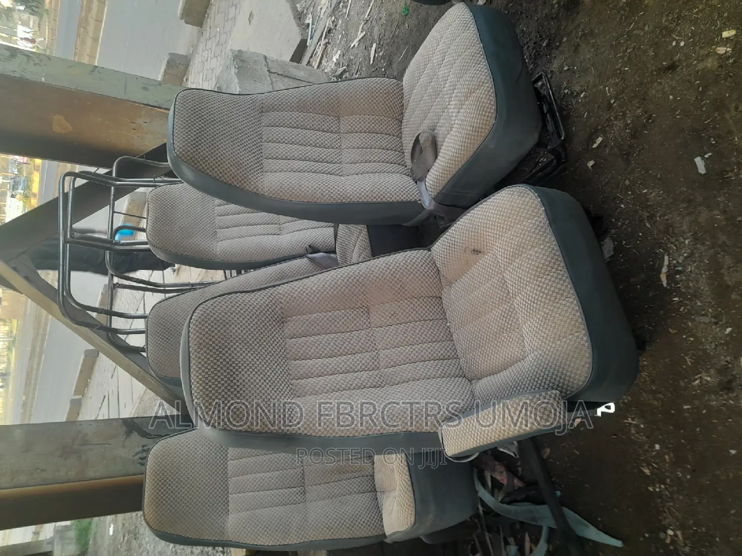 Clean Tour Van Seats 3rows