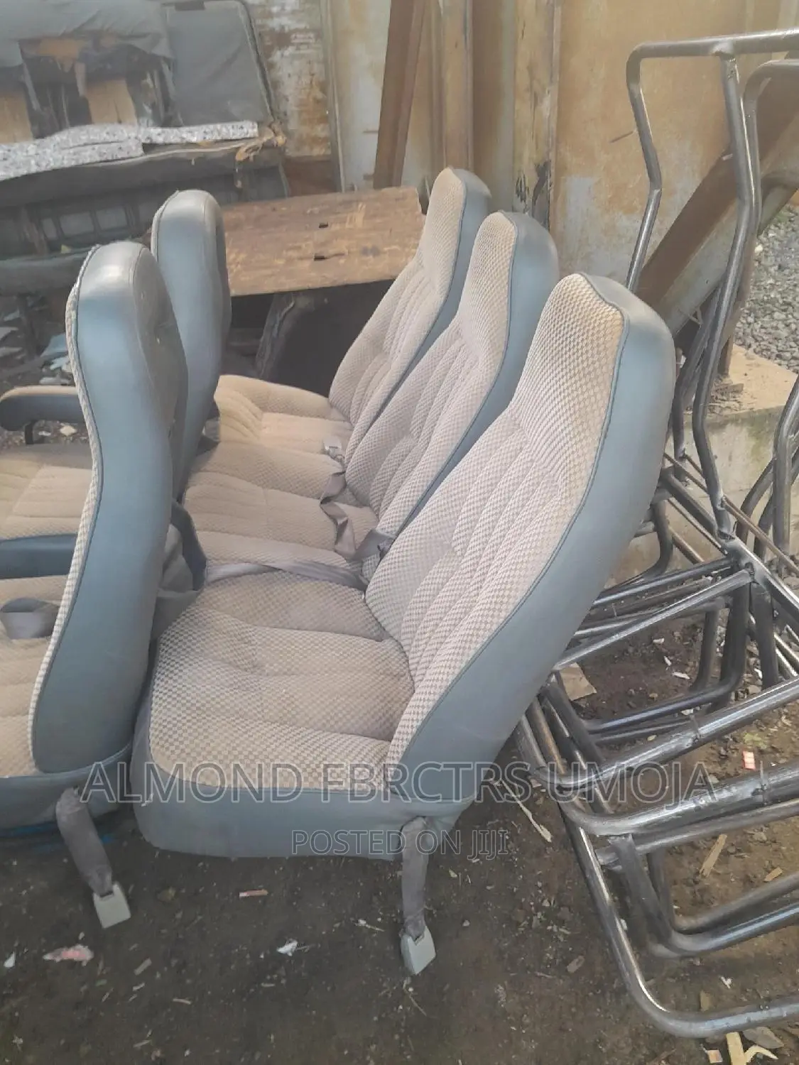 Clean Tour Van Seats 3rows
