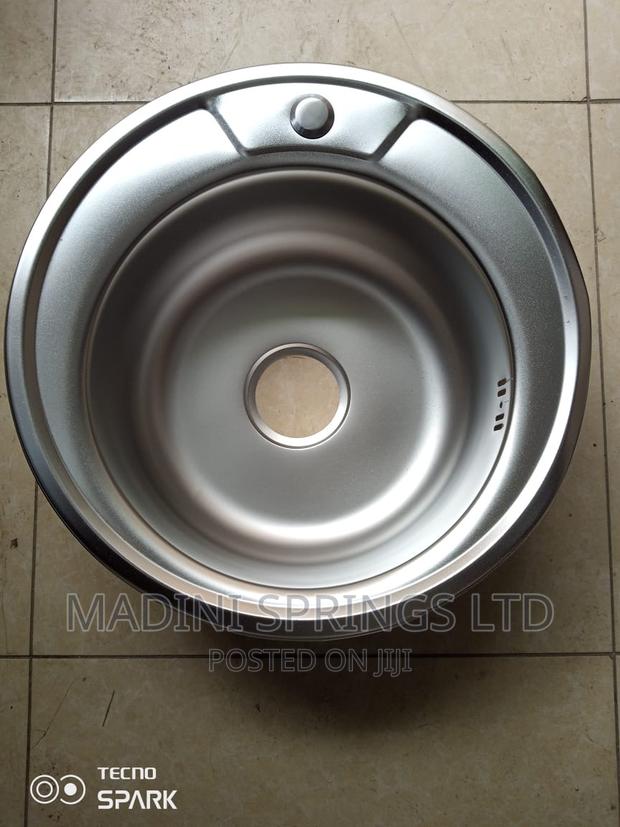 Round Single Stainless Steel Kitchen Sink (490mm*490mm*200) - main view