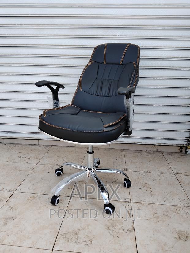 Executive Office Chair Executive Office Chair. - thumbnail 2