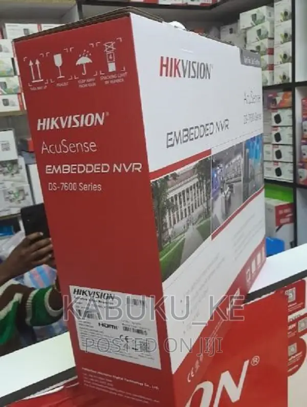 HIKVISION 32 Channels NVR Acusense DS-7600 Series
