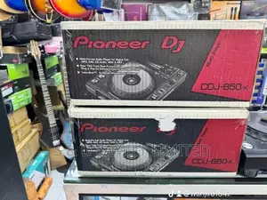 Pioneer CDJ-850 Pair